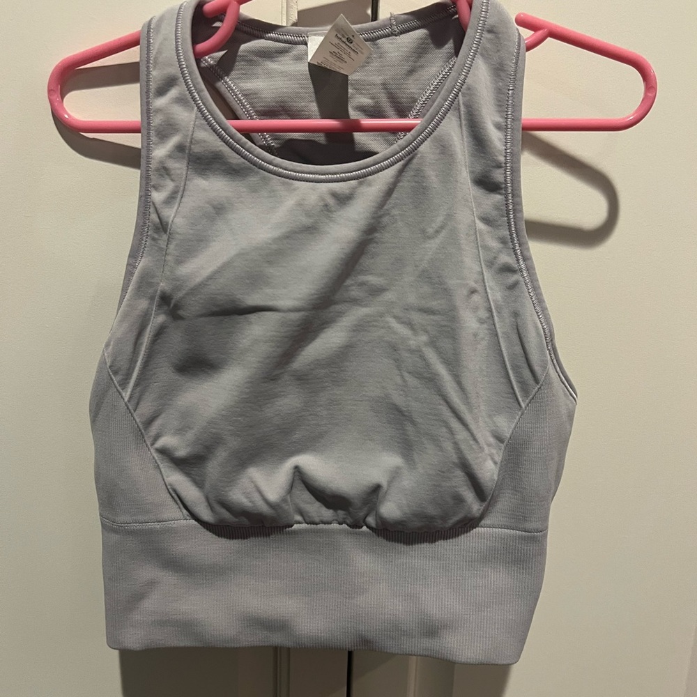Lululemon size 4 Sports bra